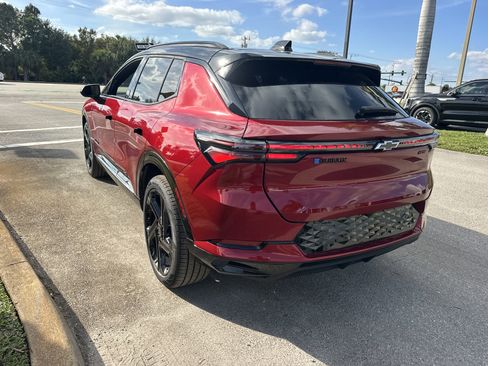 New 2026 Chevrolet Equinox EV RS image 7