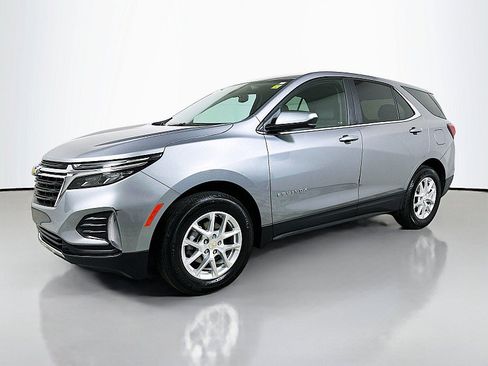 Used 2023 Chevrolet Equinox LT FWD image 3