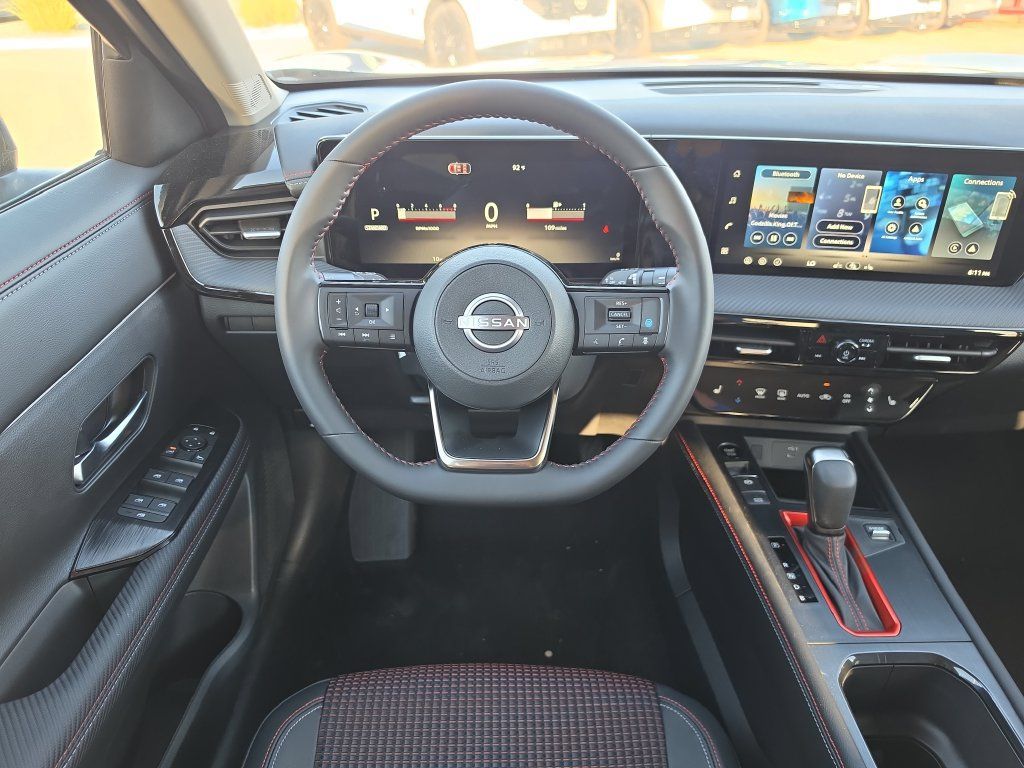 New 2027 Nissan Kicks SR AWD/4WD image 11