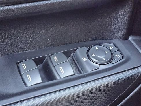 Used 2025 Chevrolet Silverado 1500 Custom AWD/4WD image 20