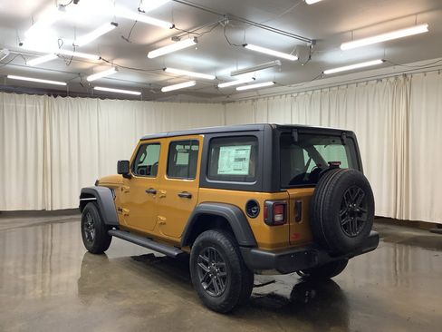 New 2026 Jeep Wrangler Unlimited Sport AWD/4WD image 10