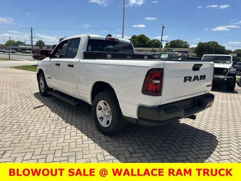Used 2025 RAM 1500 Tradesman AWD/4WD image 10