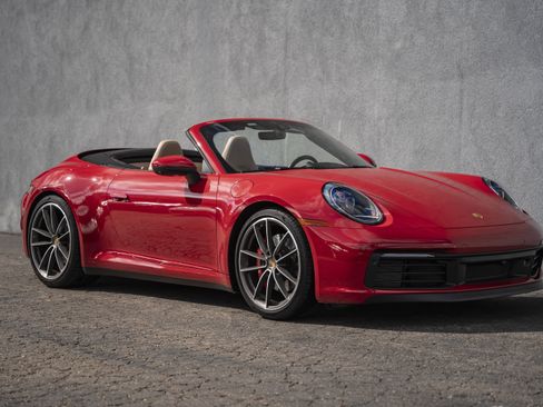 Used 2023 Porsche 911 Carrera 4S image 7