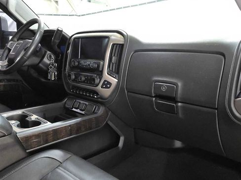 Used 2015 GMC Sierra 3500 Denali w/ Duramax Plus Package image 11