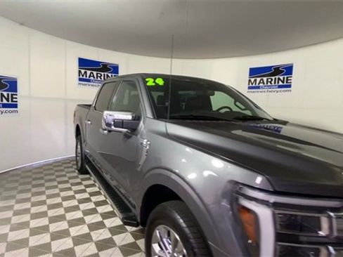Used 2024 Ford F150 Lariat w/ FX4 Off-Road Package image 4