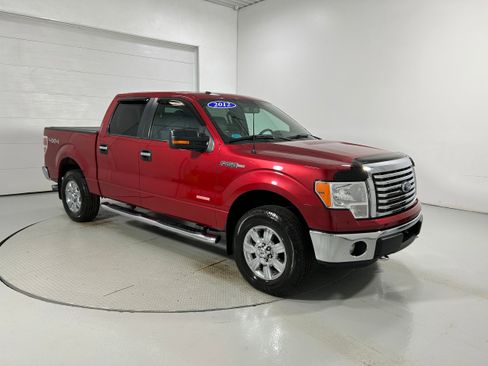 Used 2012 Ford F150 XLT w/ XLT Chrome Pkg image 2