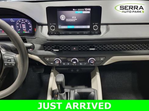 Certified 2023 Honda Accord EX image 18