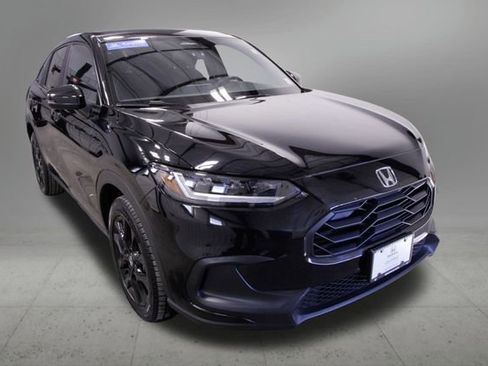 Certified 2023 Honda HR-V Sport image 9