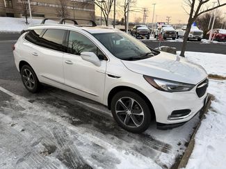 Used 2020 Buick Enclave Essence w/ Sport Touring Edition video 2