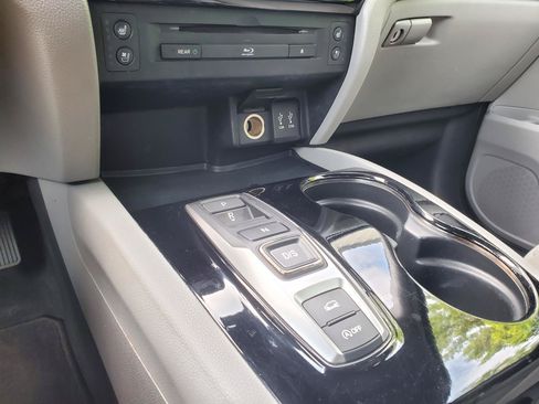 Used 2016 Honda Pilot Elite image 33