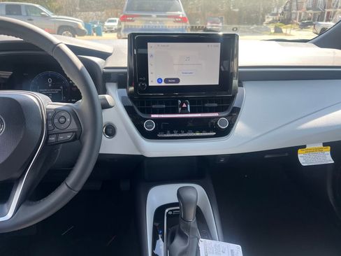 New 2026 Toyota Corolla SE image 11