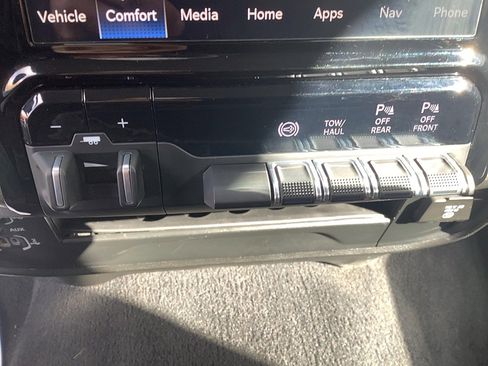 Certified 2024 RAM 2500 Laramie w/ Safety Group image 14