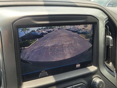 Used 2020 Chevrolet Silverado 1500 LT Trail Boss image 20