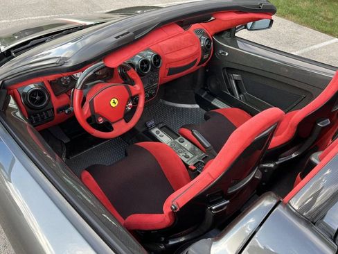 Used 2009 Ferrari F430 Scuderia RWD image 12