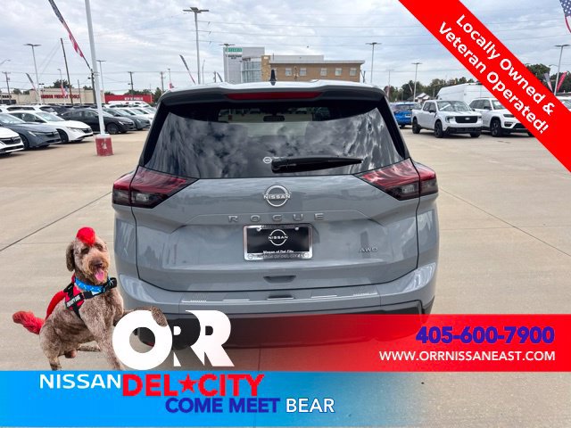 New 2026 Nissan Rogue SV AWD/4WD image 4
