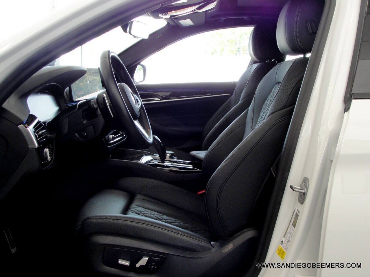 Used 2023 BMW 540i w/ M Sport Package RWD image 28