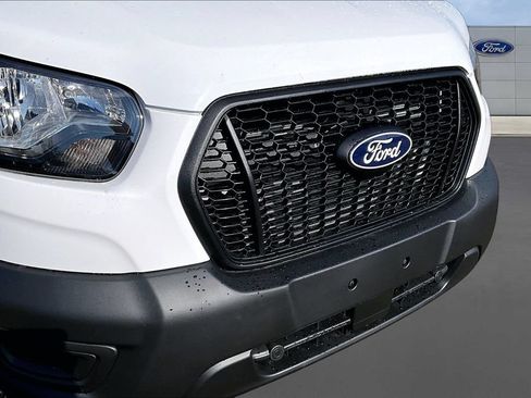 New 2026 Ford Transit 250 Low Roof RWD image 33