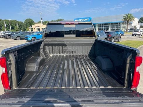 Used 2022 Chevrolet Silverado 2500 High Country w/ Safety Package II AWD/4WD image 7