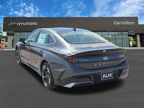 New 2026 Hyundai Sonata SEL FWD image 8