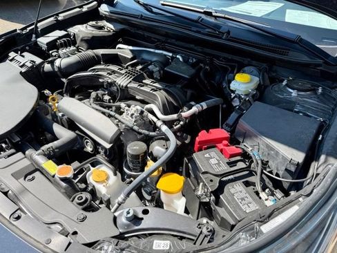 Used 2025 Subaru Legacy Premium AWD/4WD image 17