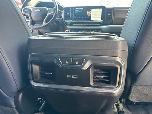 Certified 2022 Chevrolet Silverado 1500 High Country w/ High Country Premium Package AWD/4WD image 20
