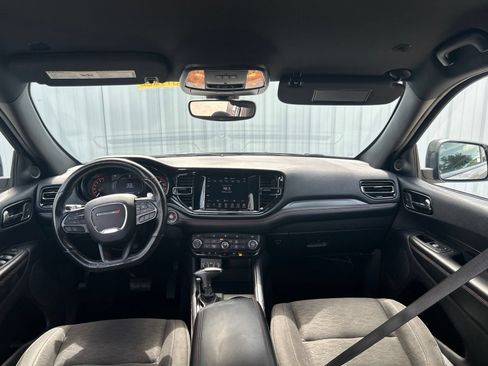 Used 2023 Dodge Durango GT RWD image 17