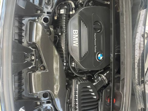 Used 2017 BMW X1 sDrive28i FWD image 19