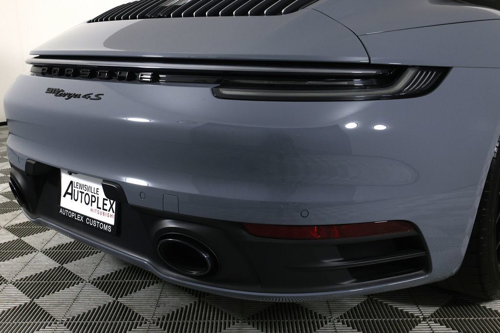 Used 2024 Porsche 911 Targa 4S AWD/4WD image 52