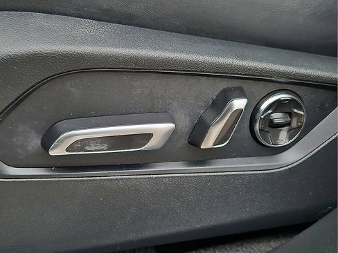 Used 2023 Acura RDX AWD w/ Advance Package image 17