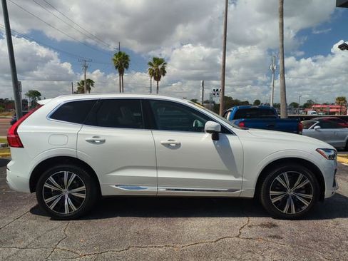 Used 2022 Volvo XC60 T8 Inscription w/ Advanced Package image 4