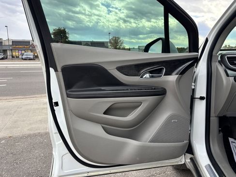 Used 2014 Buick Encore Premium image 15