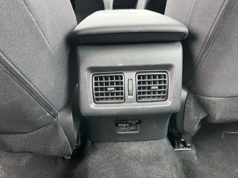 Used 2025 Toyota Camry LE image 23