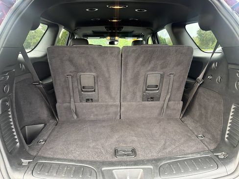Used 2023 Dodge Durango R/T w/ Tow 'N Go Package AWD/4WD image 30