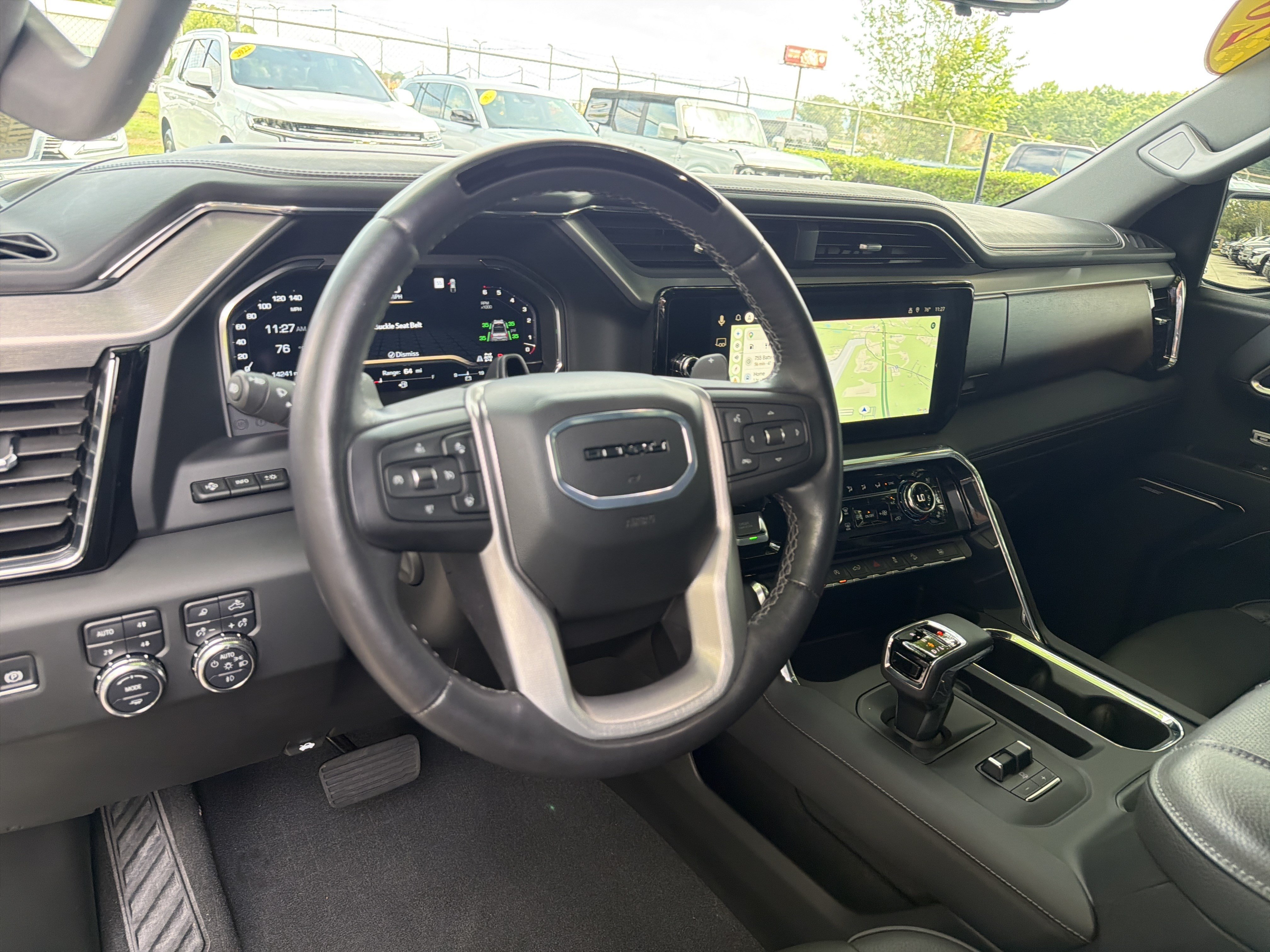 Used 2024 GMC Sierra 1500 Denali AWD/4WD image 28