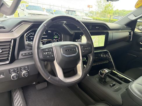 Used 2024 GMC Sierra 1500 Denali AWD/4WD image 28