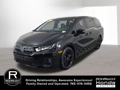 Used 2025 Honda Odyssey Sport-L image 10