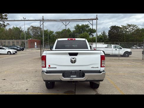 Used 2024 RAM 2500 Big Horn image 28