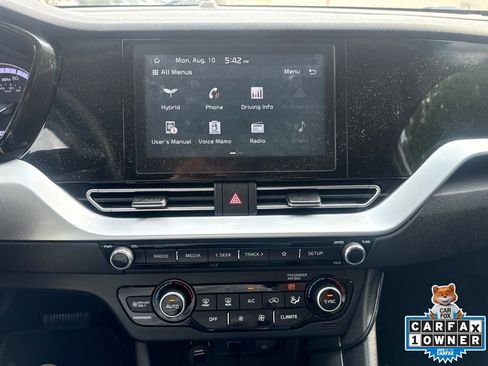 Used 2020 Kia Niro LX FWD image 21