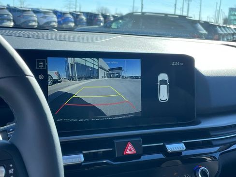 New 2026 Kia Sportage LX image 15