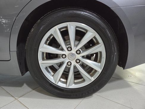 Used 2015 INFINITI Q50 w/ Moonroof Package RWD image 11