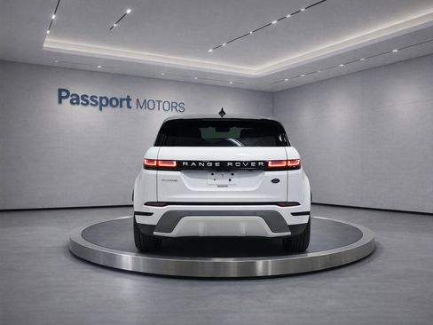 Used 2023 Land Rover Range Rover Evoque SE AWD/4WD image 5