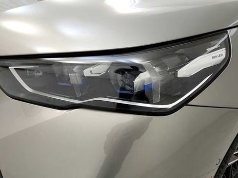 Used 2026 BMW i5 eDrive40 w/ M Sport Package RWD image 24