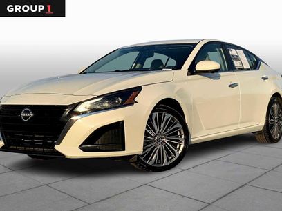 Used 2023 Nissan Altima 2.5 SL