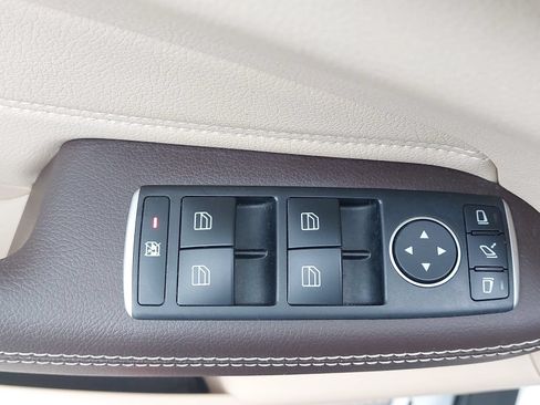 Used 2018 Mercedes-Benz GLE 350 4MATIC image 27