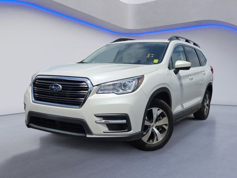 Used 2022 Subaru Ascent Premium w/ Convenience Package AWD/4WD image 2
