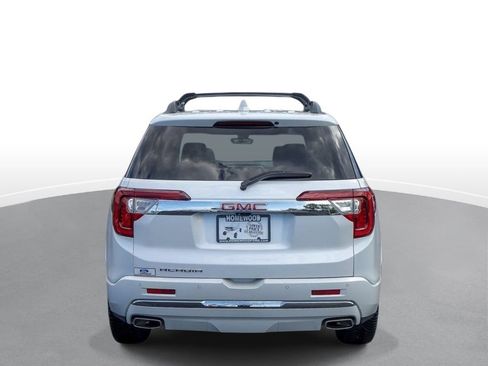 Used 2023 GMC Acadia Denali w/ Denali Technology Package FWD image 7