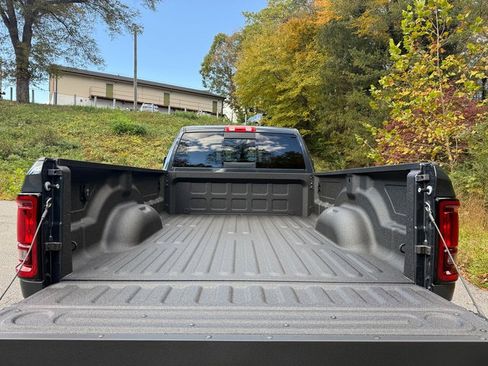 New 2026 RAM 2500 Tradesman image 11