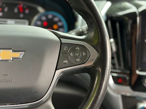 Used 2019 Chevrolet Traverse LT AWD/4WD image 48