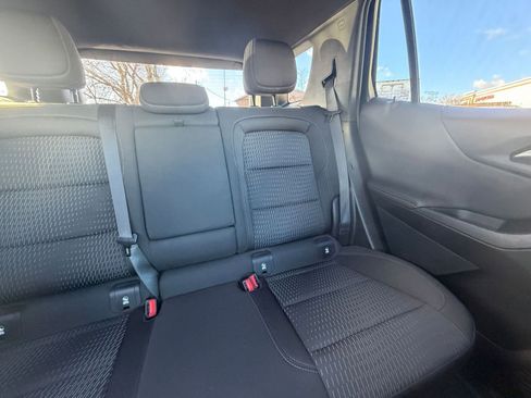 Used 2025 Chevrolet Equinox LT image 36
