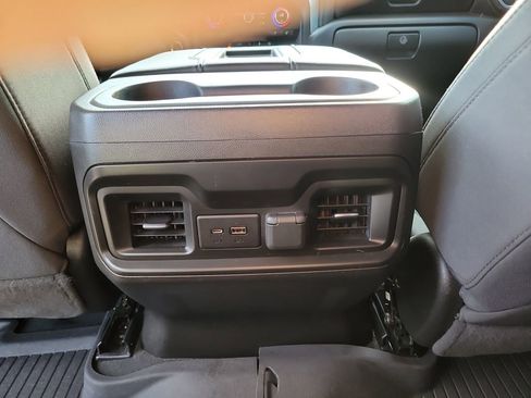 Used 2021 Chevrolet Silverado 1500 LT Trail Boss w/ Bed Protection Package AWD/4WD image 17